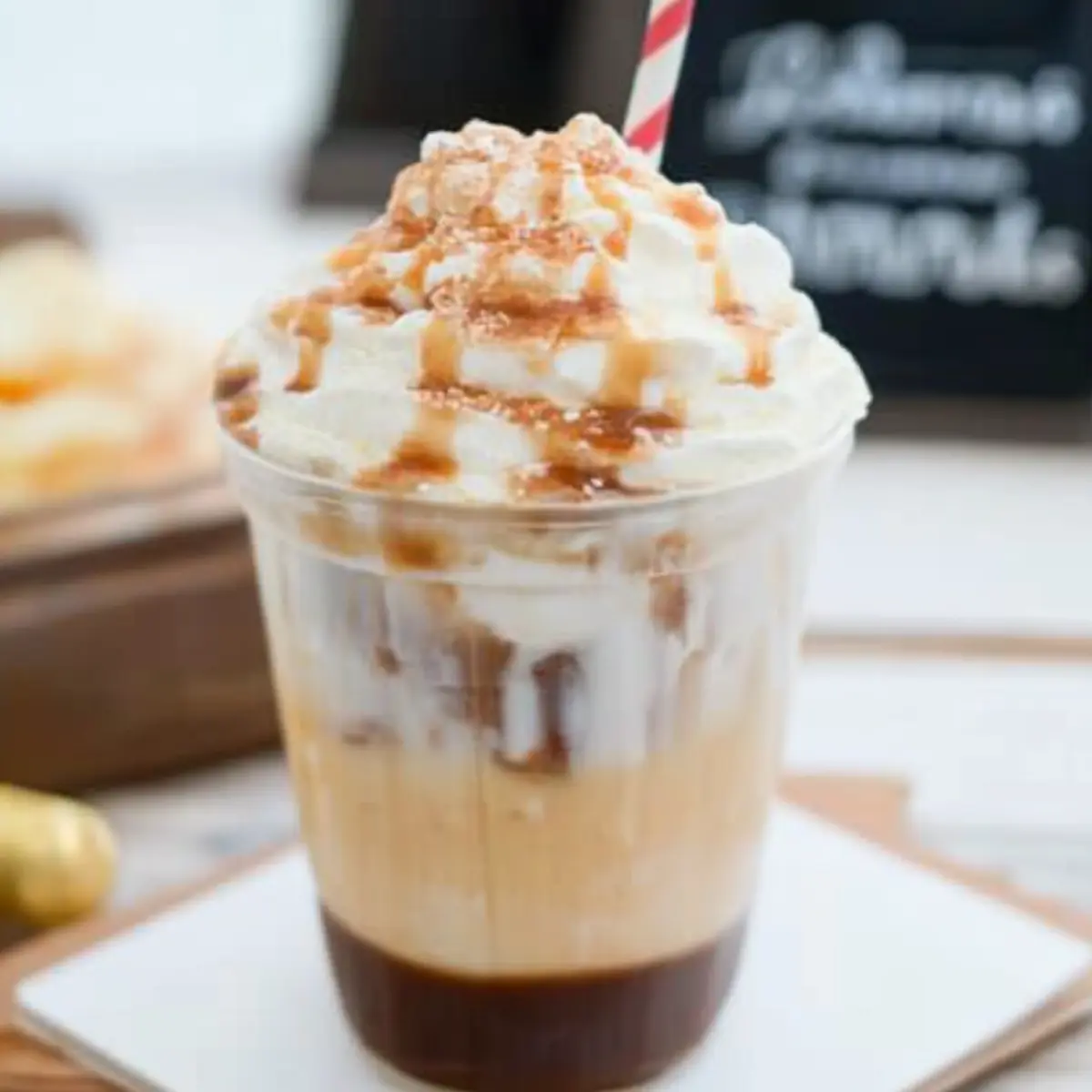 Christmas Ice Cream Float cifnwa