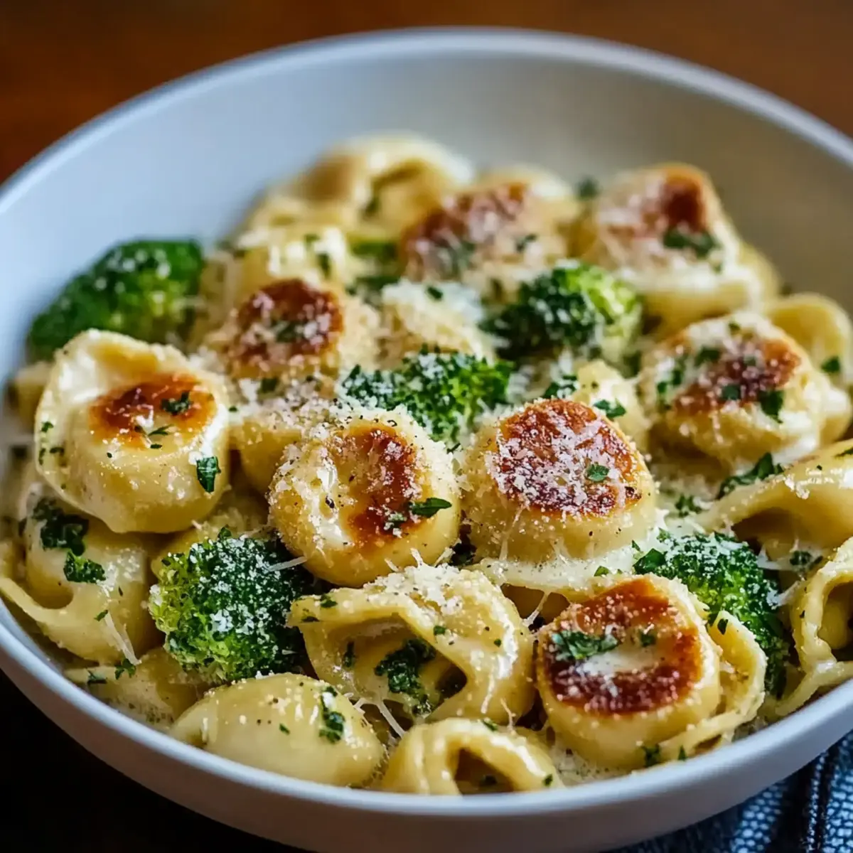 Creamy Garlic Parmesan Tortellini