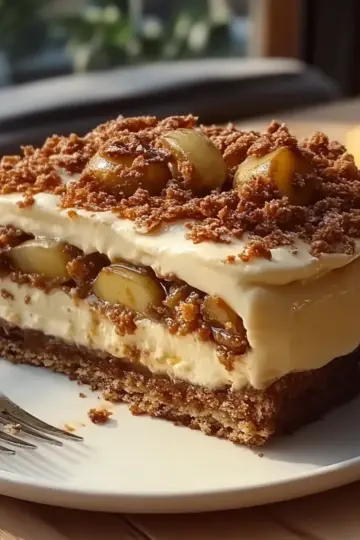 Biscoff Apple Crumble Cheesecake
