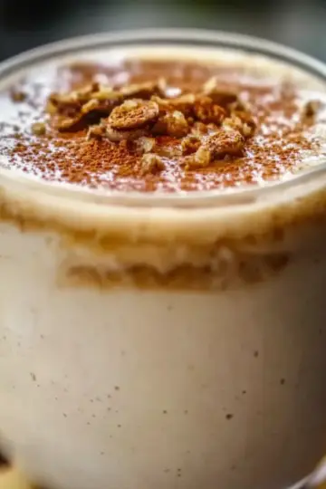 Cinnamon Roll Protein Shake